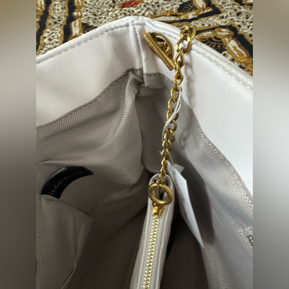 White and gold large leather  tote bag with attached wallet - Picture 11 of 15